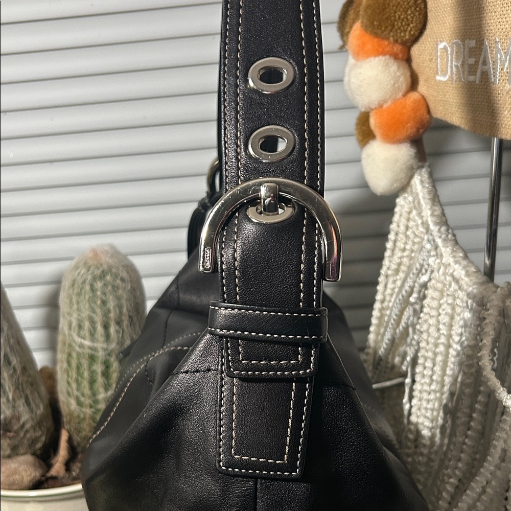 Coach Soho Large Hobo Shoulder Bag - Picture 7 of 15